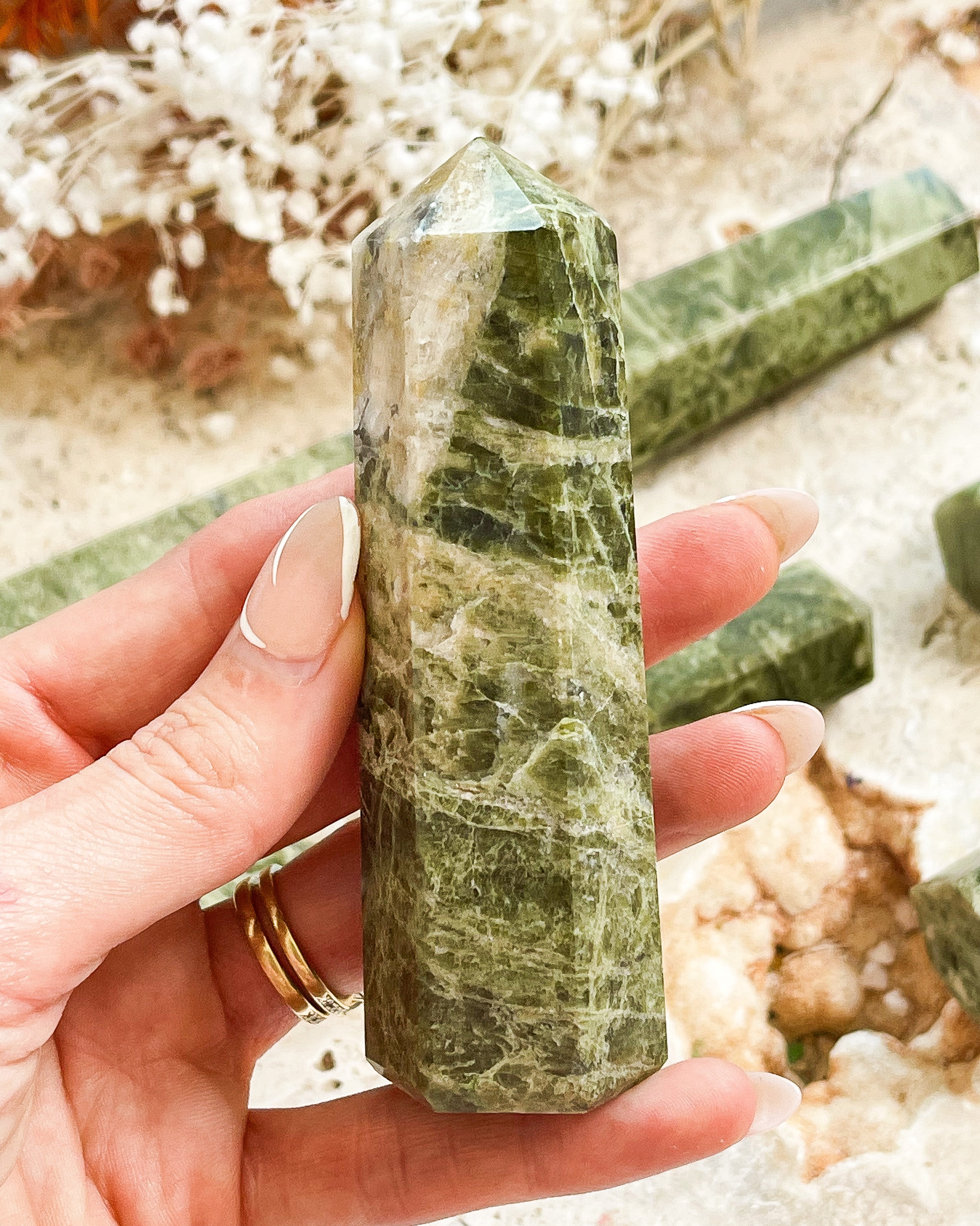 Vesuvianite Generators // Cooperation + Stabilising + Calming