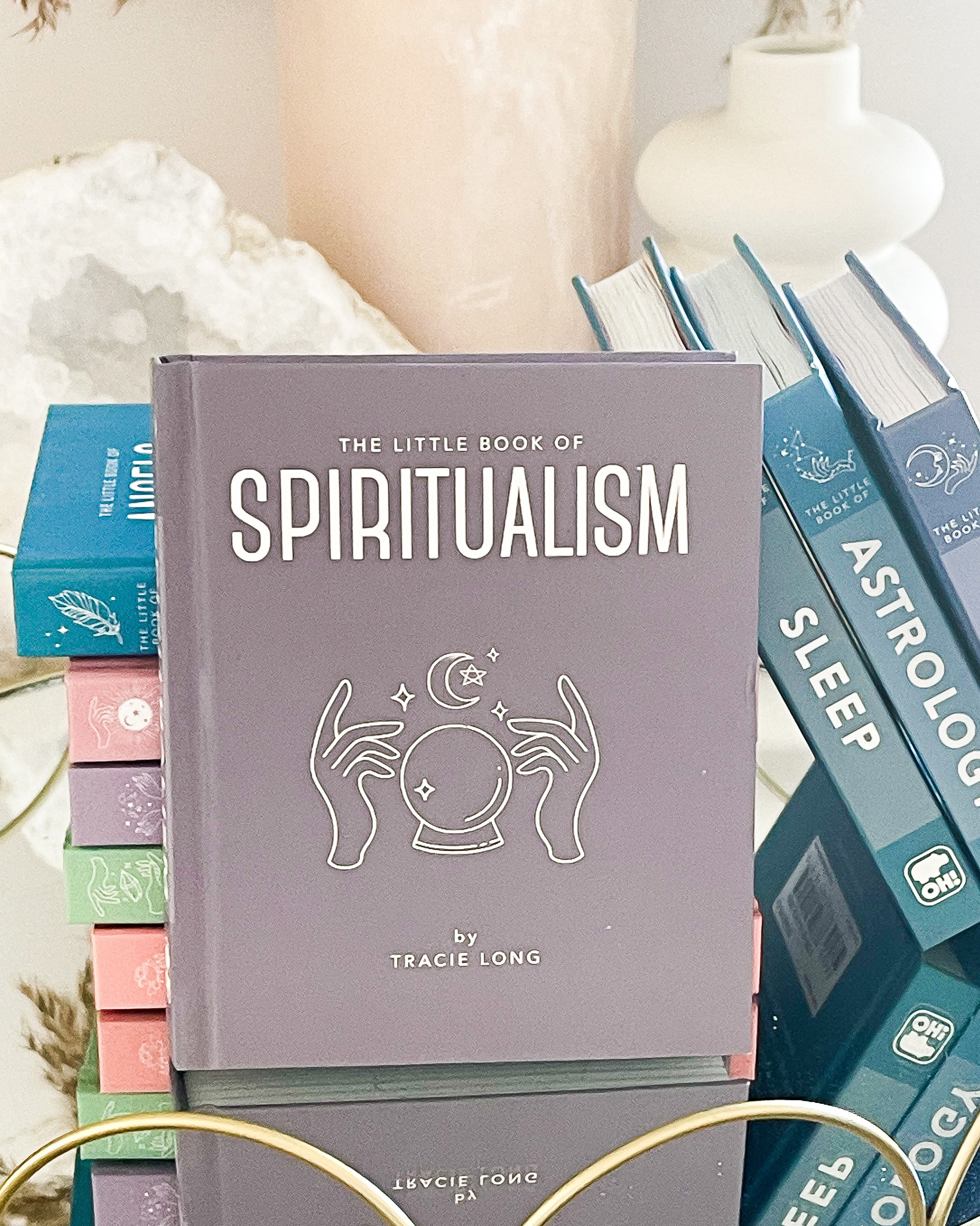 The Little Book of Spiritualism // Spiritualism + Inner Peace + Spirit Guides