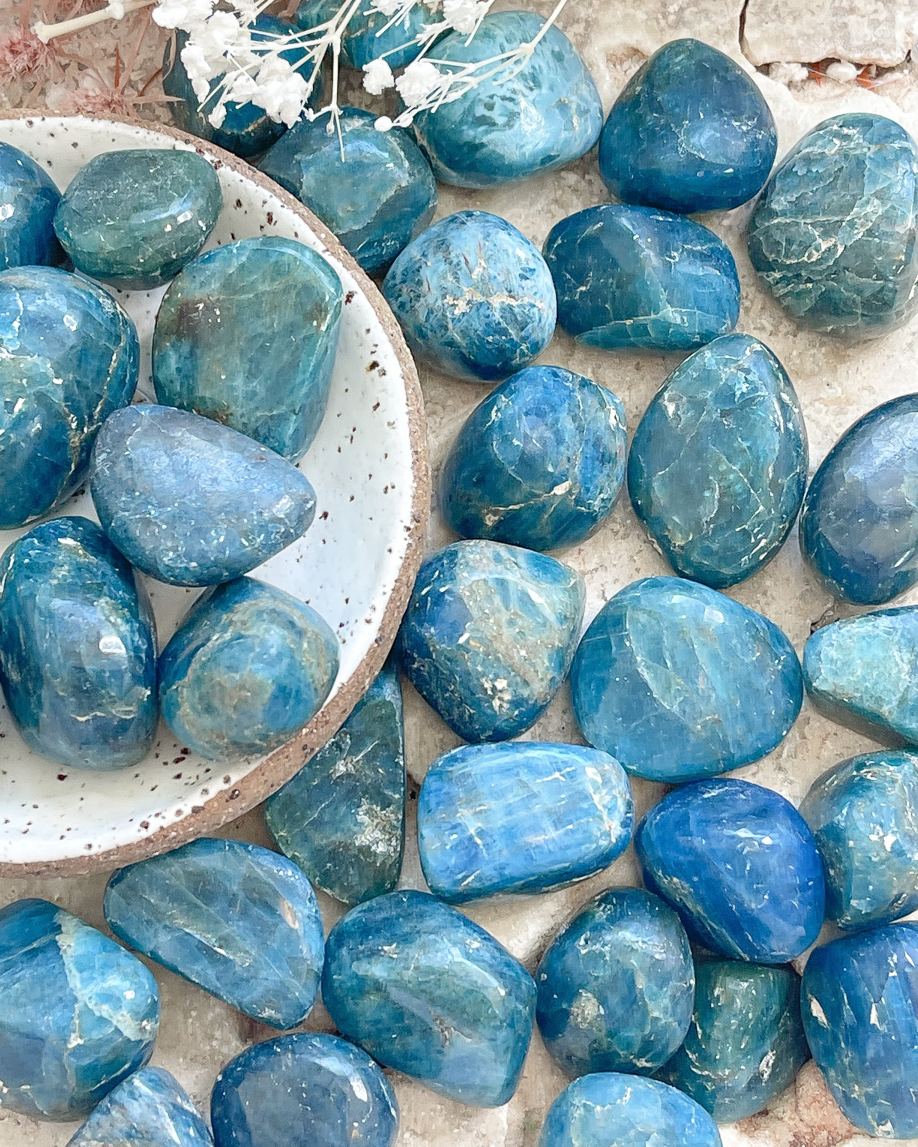 Apatite Tumbled // Willpower + Motivation + Ambition